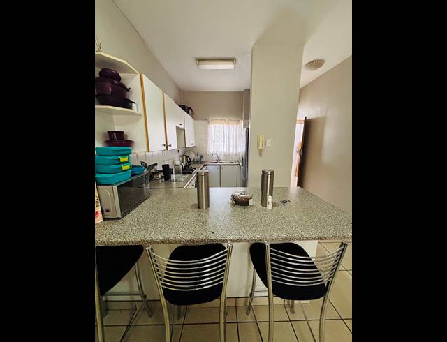 2 BEDROOM APARTMENT FOR SALE IN WATERKLOOF GLEN